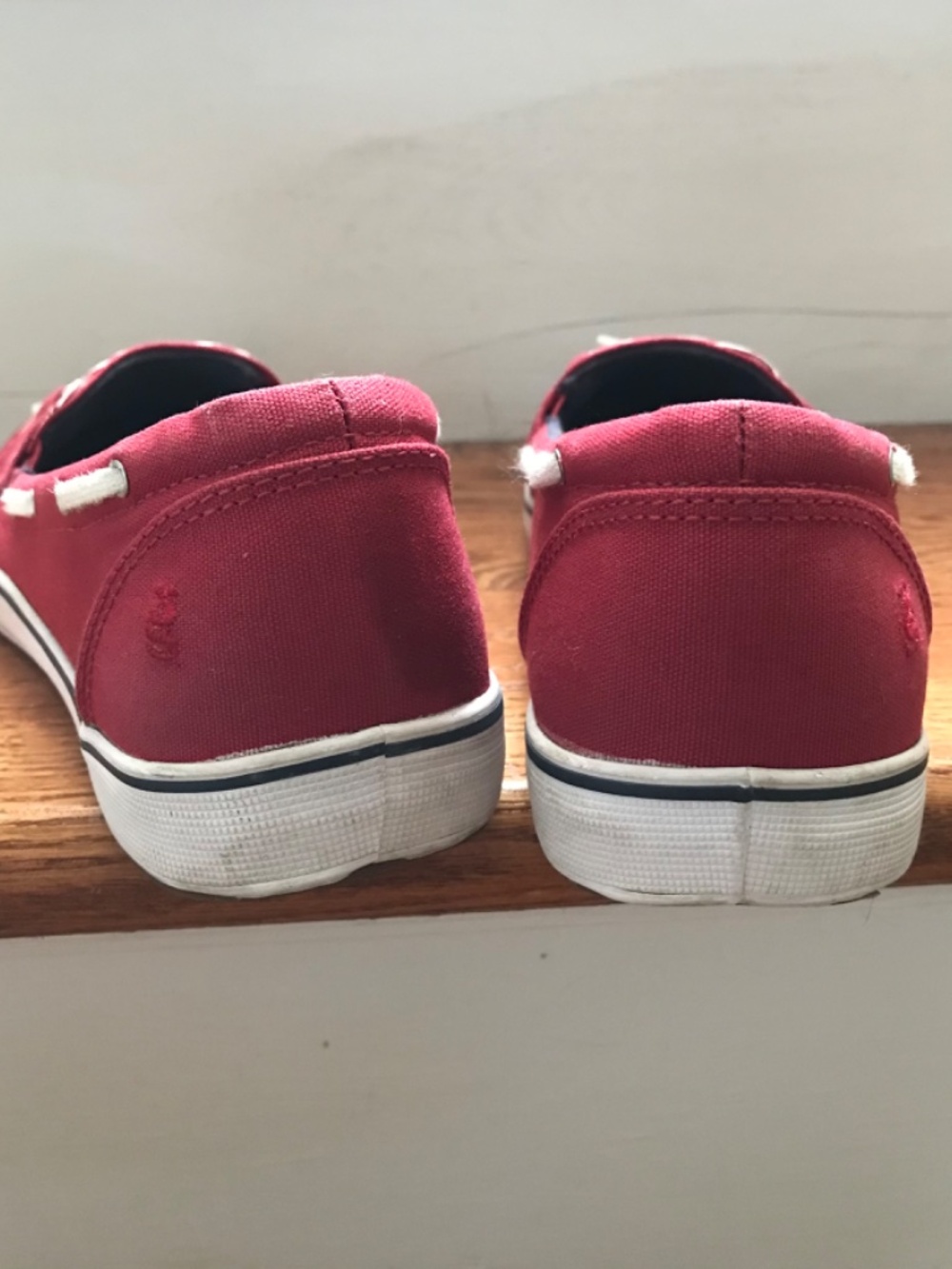 Grasshoppers 7 7.5M Women's Red & White Slip-On Keds style Boat Shoes Clean! - Picture 8 of 11